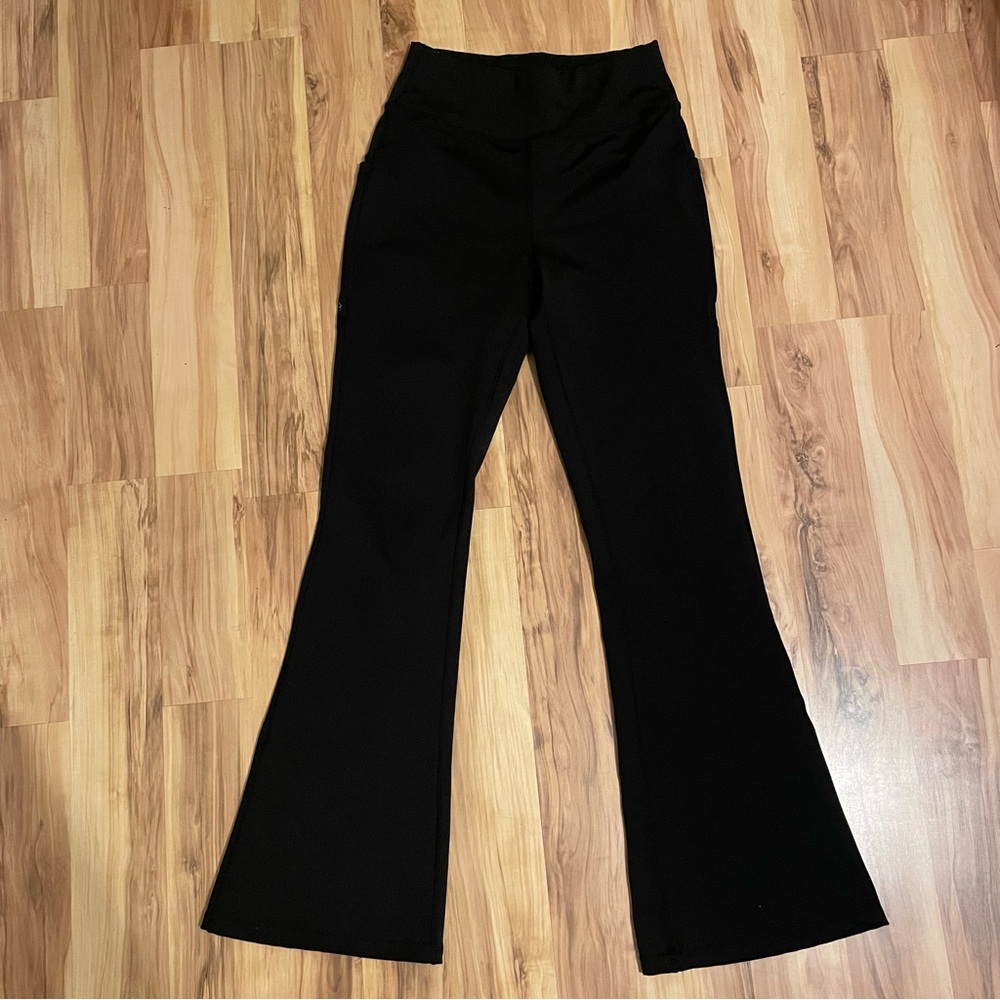PopFIT Bootcut Embroidered Pocket Leggings - Picture 2 of 4